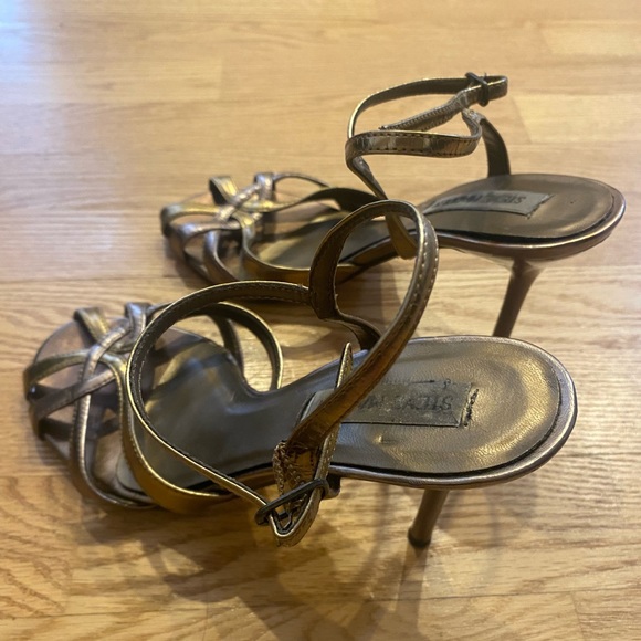 Steve Madden Bronze/Gold open toed strappy sandals SZ 6.5 - Picture 2 of 7